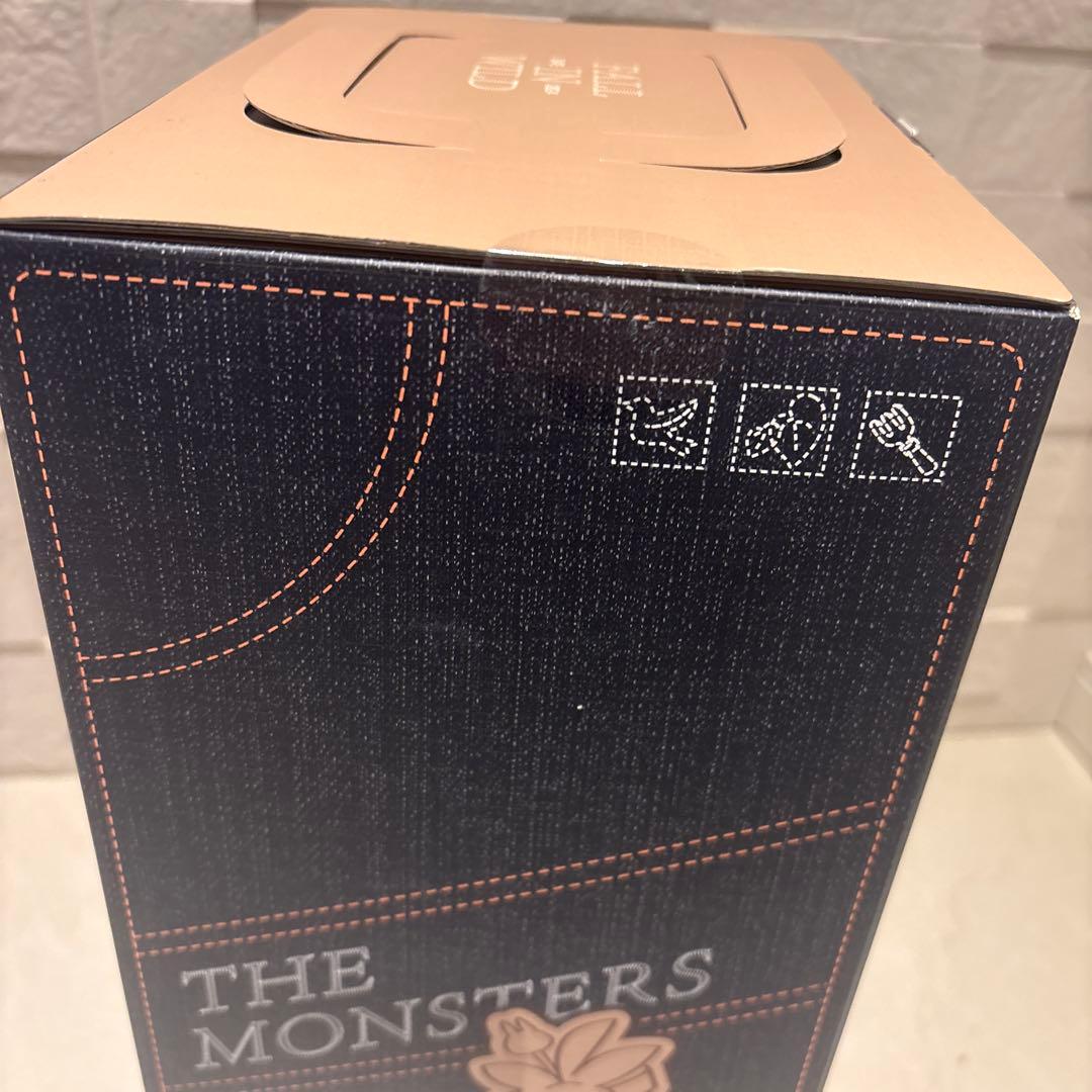 【新品未開封】ラブブ　POP MART FALL IN WILD ぬいぐるみ