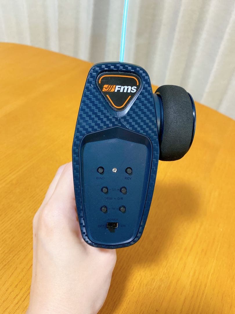 美品　FMS ラジコン　モンスタートラック 1/24 スマッシャー fcx24