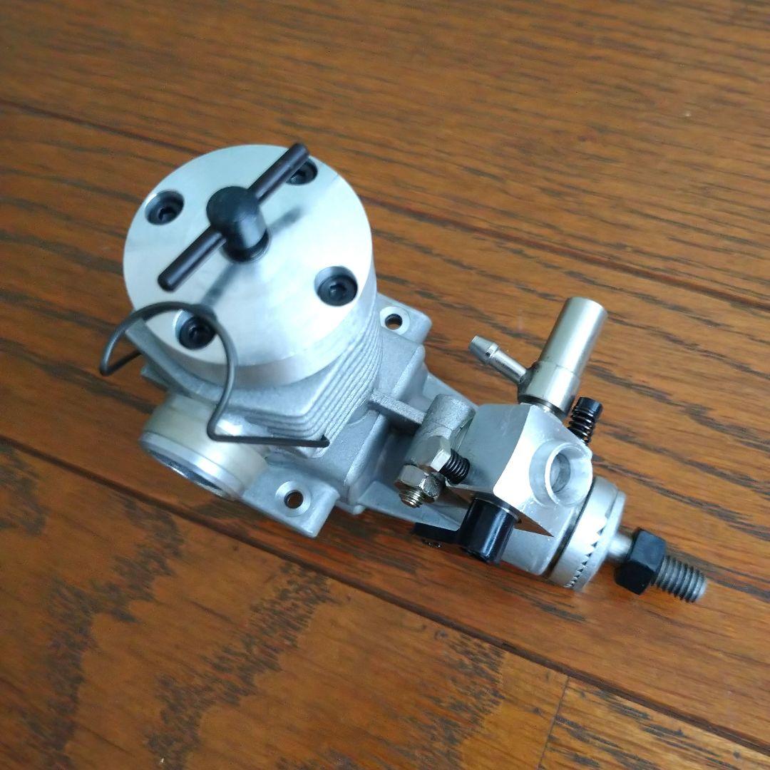 【希少】ラジコン飛行機 エンジン MVVS .15 2.5㏄＋サイレンサー