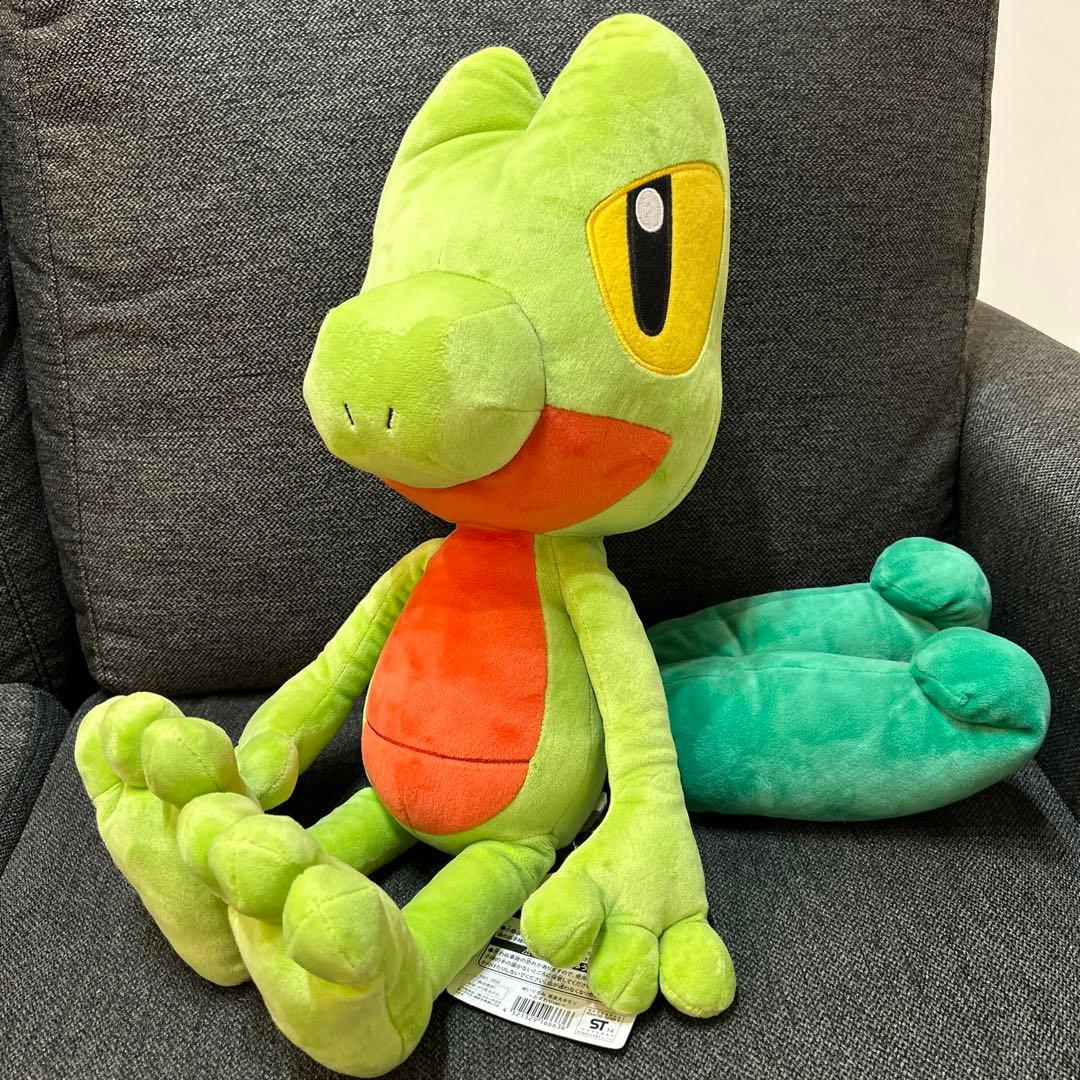 ポケモン　ポケモンセンター　ぬいぐるみ　キモリ　等身大　等身大ぬいぐるみ