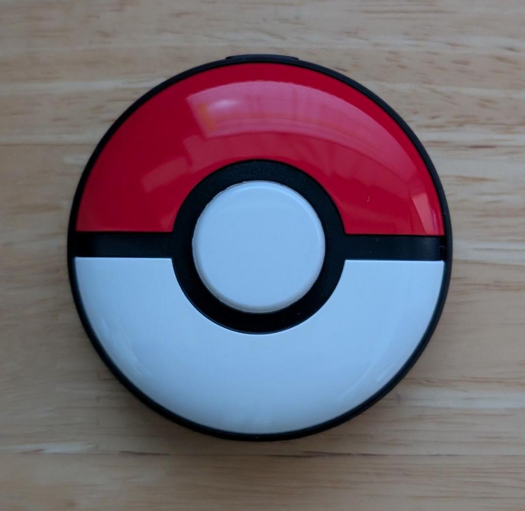 Pokemon GO Plus +　ポケモンゴー　ポケモンGOプラス＋　ly