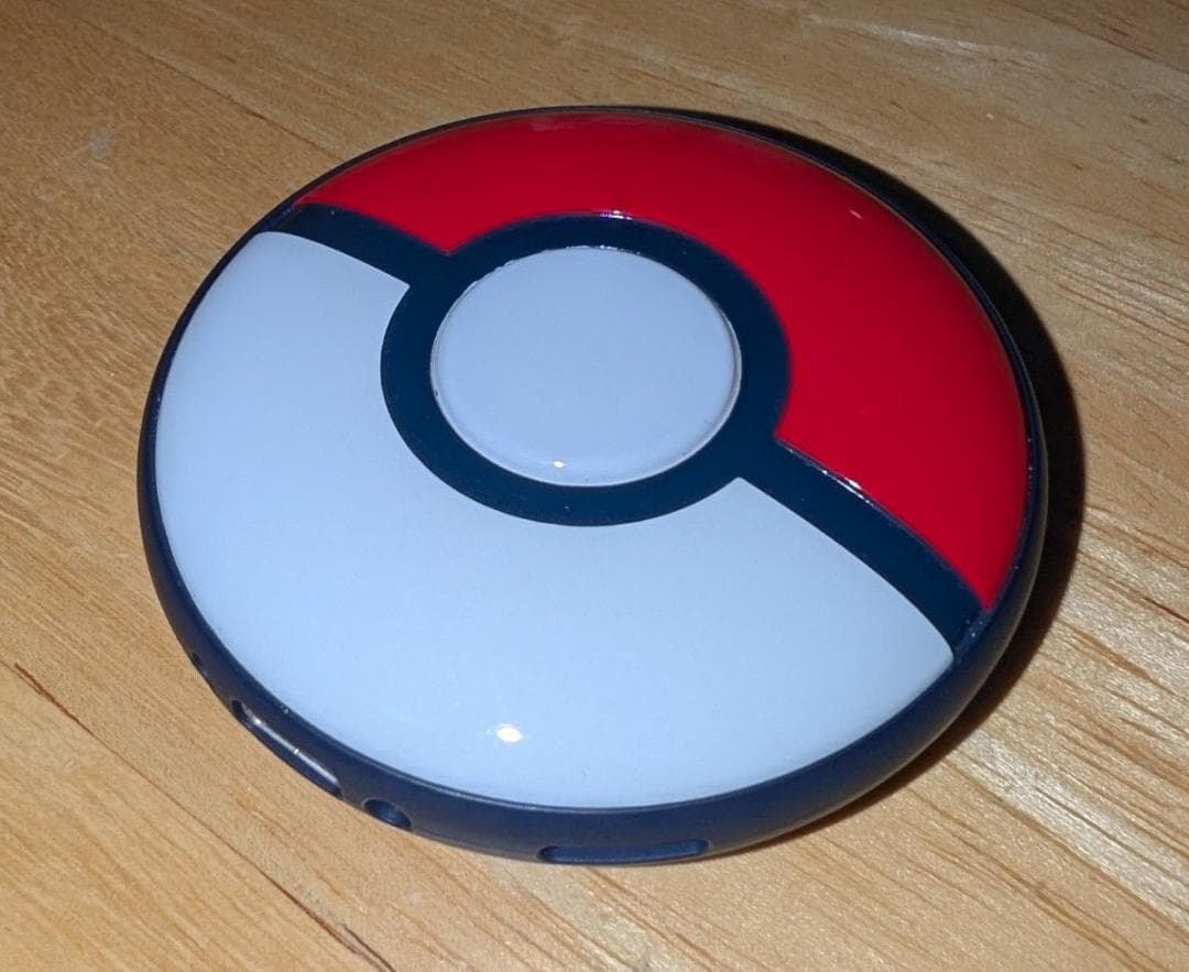 Pokemon GO Plus +　ポケモンゴー　ポケモンGOプラス＋　ly