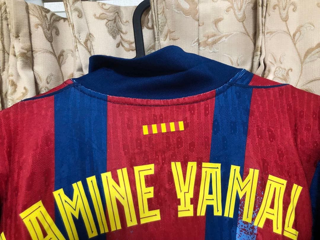 [美品]バルセロナ25/26 4th ラミン・ヤマル オーセンティック L