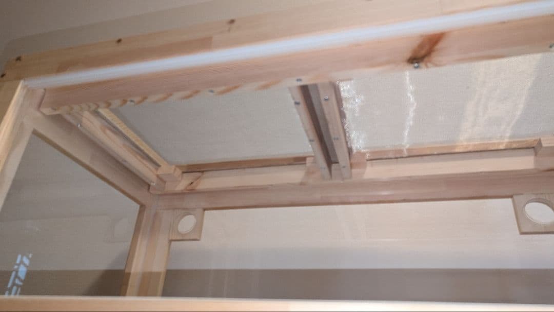 赤松集成材18ミリ幅90縦45奥行45全面アクリル板仕様 蜜蝋オイル仕上げ！