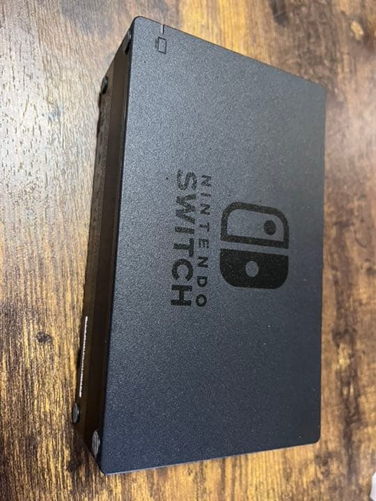 み　Nintendo Switch 箱無し　あつ森　ポケモンシールド付き