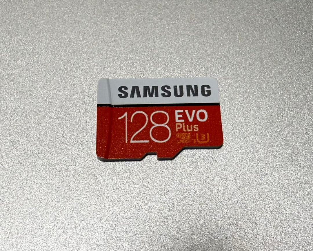 バッテリー強化版 Nintendo Switch 128GB SDカード付き