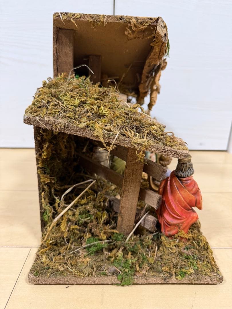 ネイティビティシーン キリスト誕生 ジオラマ フィギュア 木製 クリスマス装飾