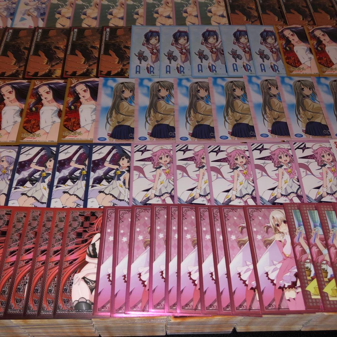 スリーブのみ　大量まとめ売り　段ボール5箱分　遊戯王　ポケカ　6万〜8万枚