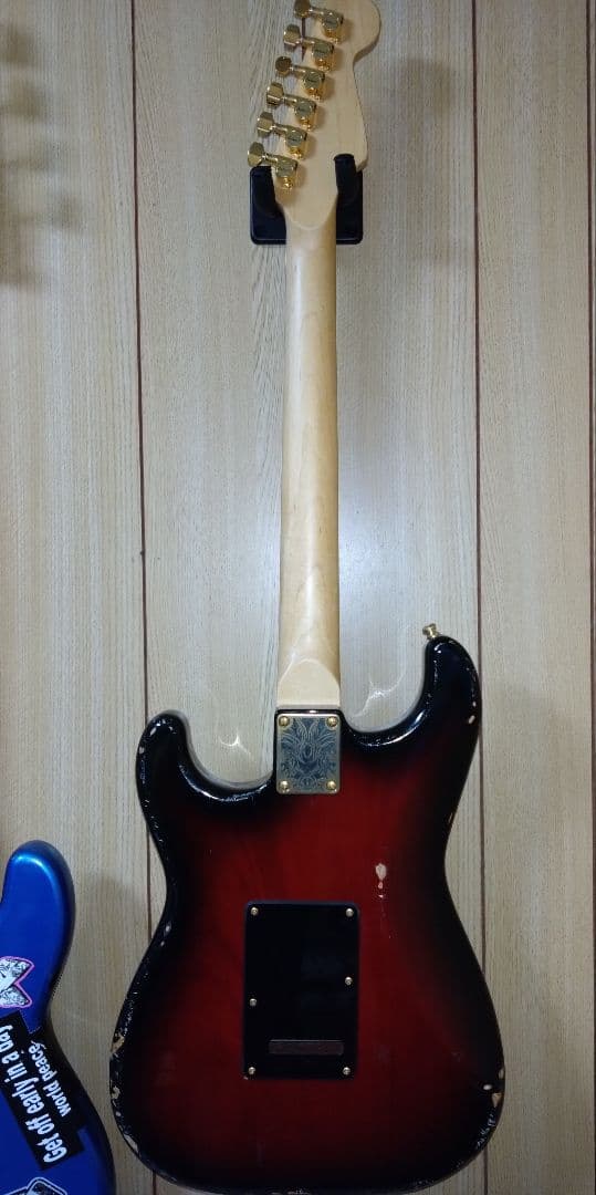 コンボーネント、カスタムギター