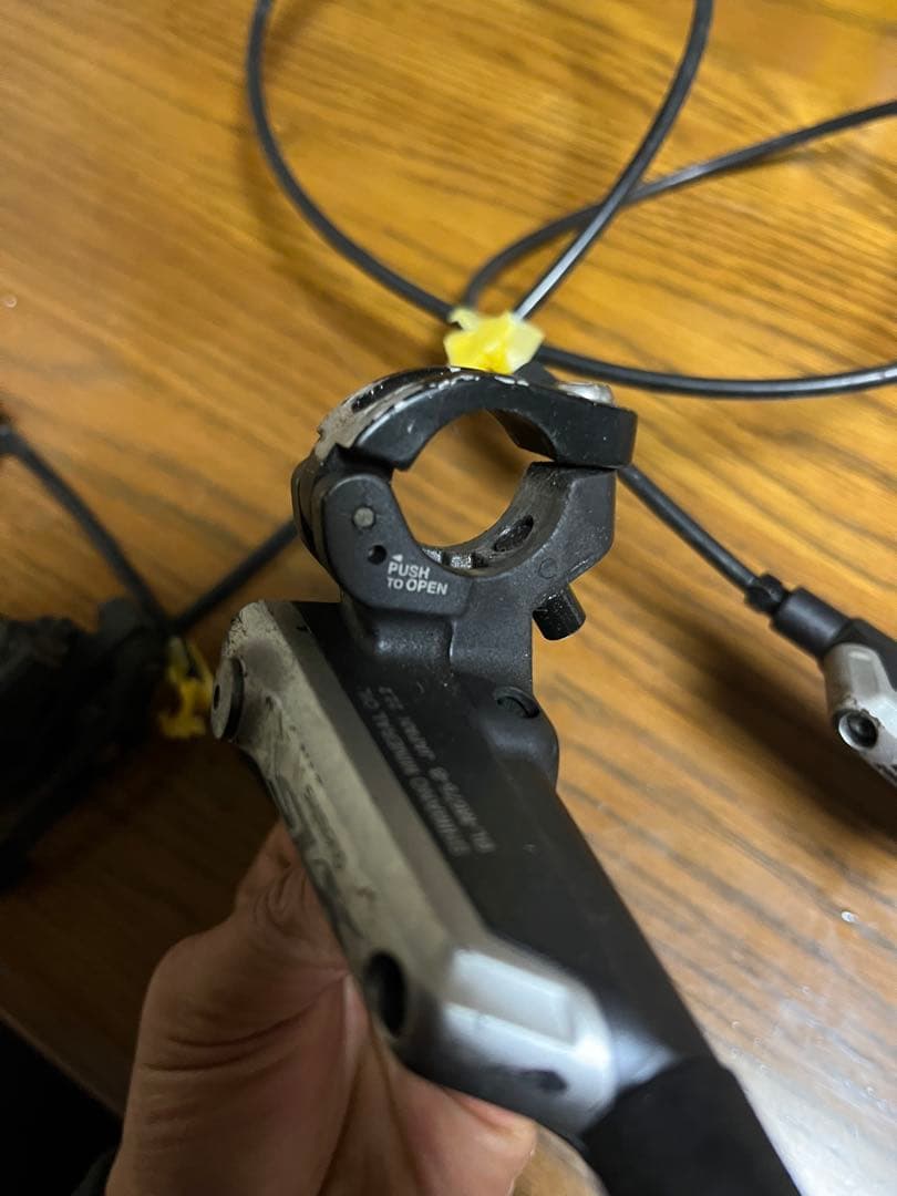 SHIMANO SLX BL-M675-B BR-M675 油圧ディスクブレーキ