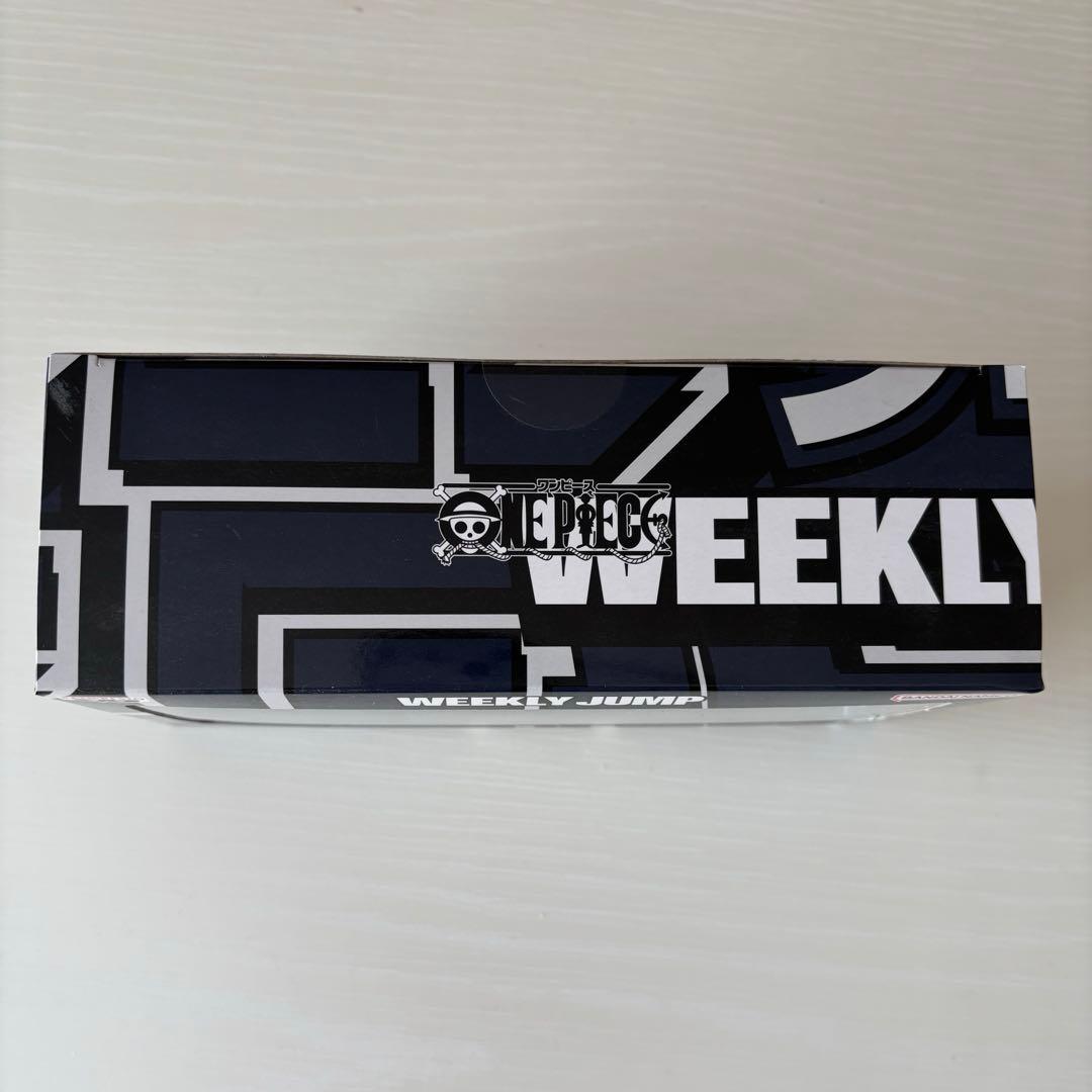 ONE PIECE ジャンプロゴフィギュア