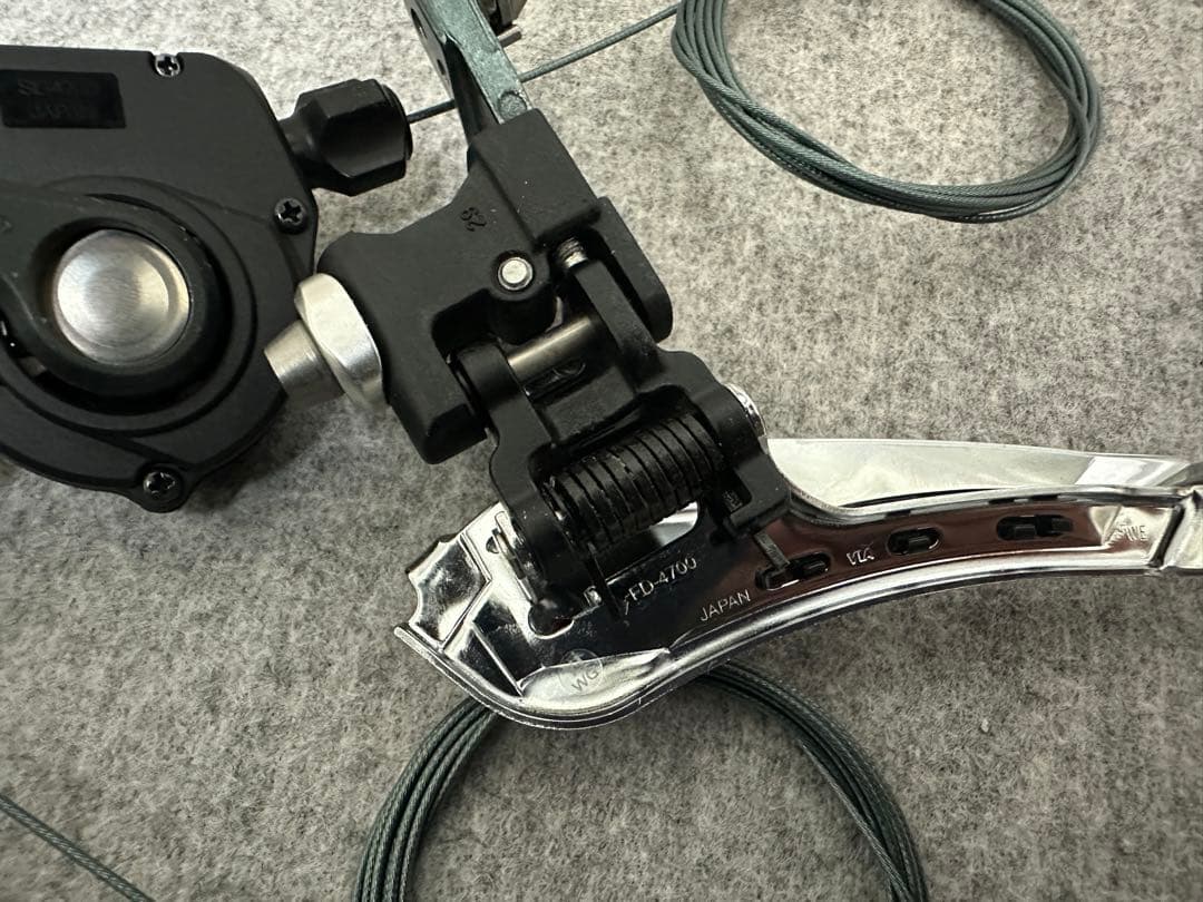 Tiagra SL-4700 コンポセット　フラットバー用