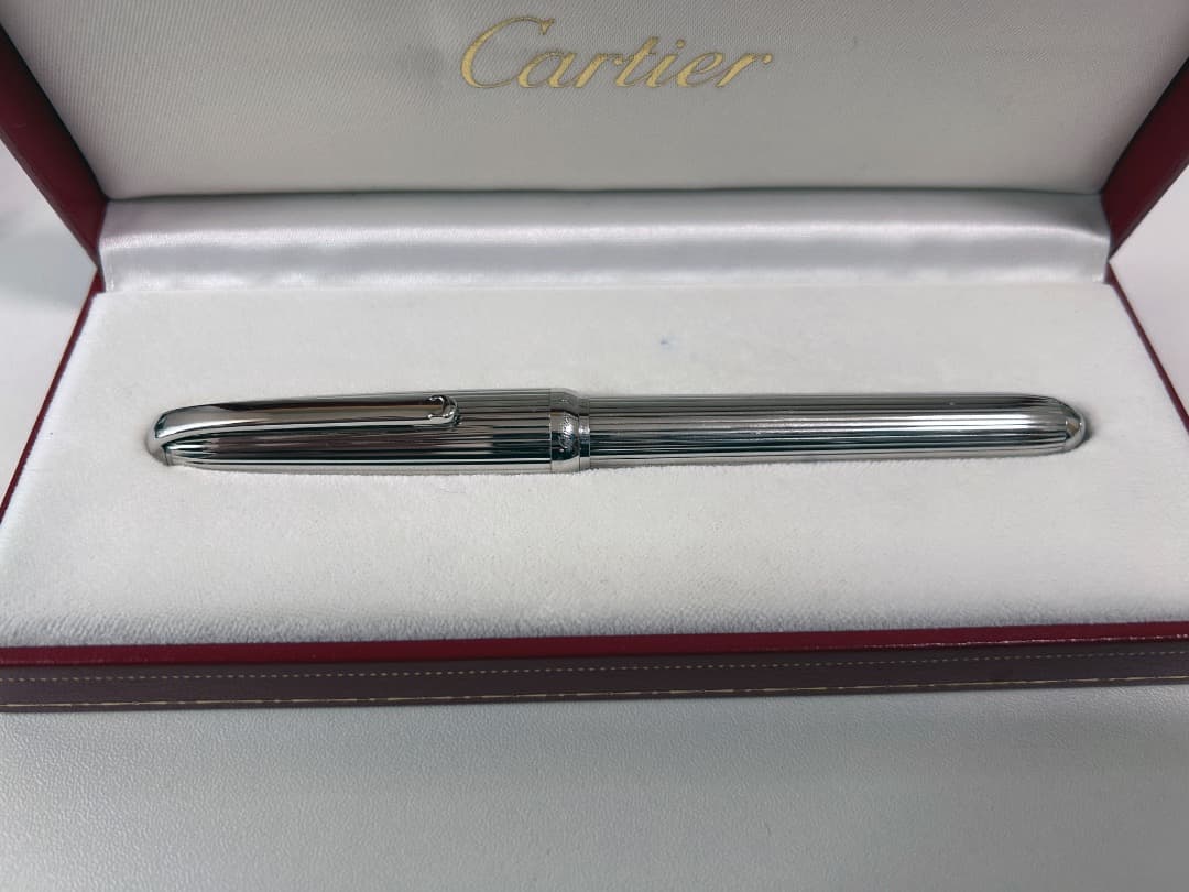 【Cartier】万年筆 ルイ カルティエ プラチナフィニッシュ ゴドロン