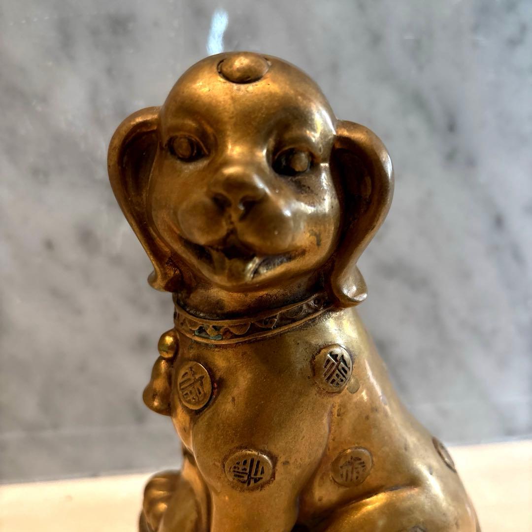 中国アンティーク　ゴールドに輝く可愛らしい犬の子宝祈願の真鍮製のオブジェ