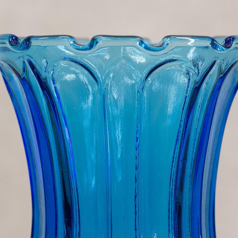 古いガラス　アンティーク　レトロ　青いガラス瓶　ダイヤモンドカット