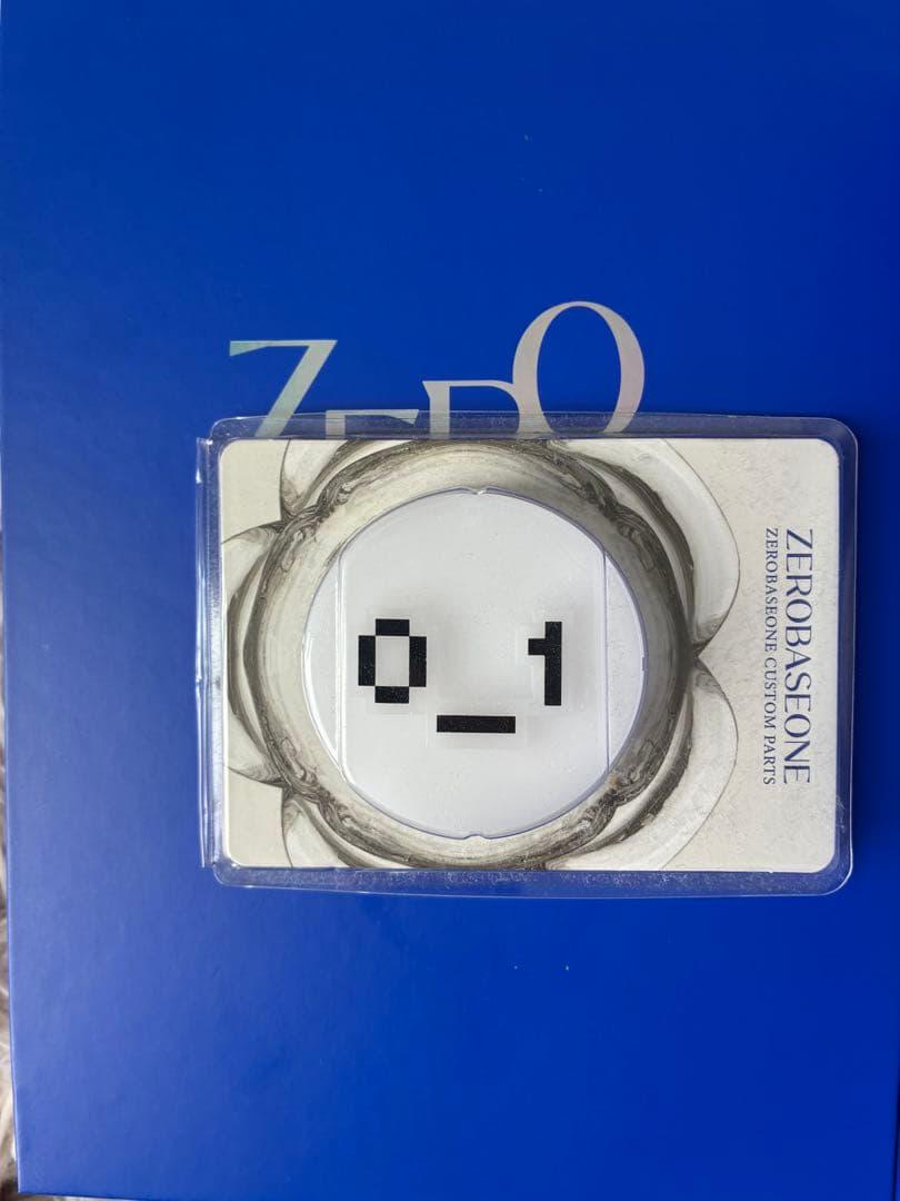 ZEROBASONE ペンライト ゴヌク