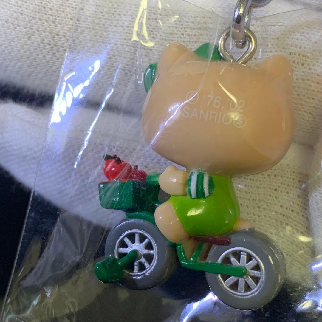 た*ぽ様 《当時物レア》⭐︎HELLO KITTYハローキティ 自転車キーホルダ
