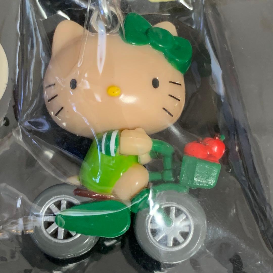 た*ぽ様 《当時物レア》⭐︎HELLO KITTYハローキティ 自転車キーホルダ
