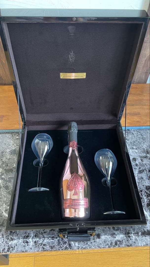 ア*ル様 Armand de Brignac Ace of Spades Ros