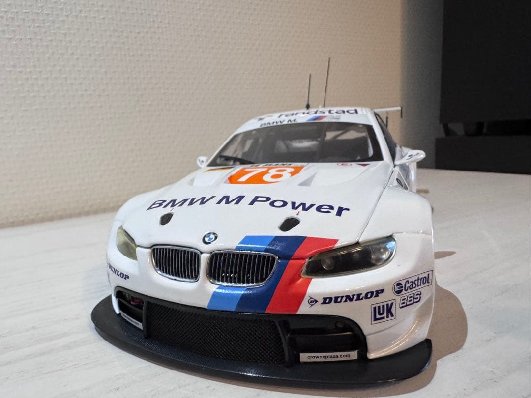 MINICHAMPS  M3 GT2 2010年モデル