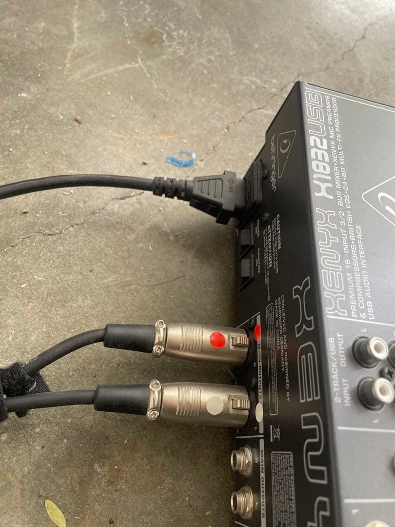 Behringer X1832USB XENYX ミキサー