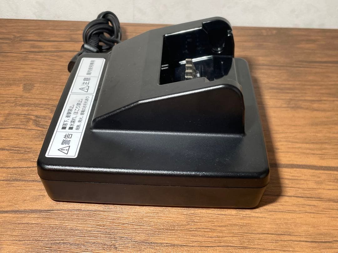 Panasonic 電動自転車　充電器　NKJ075Z1