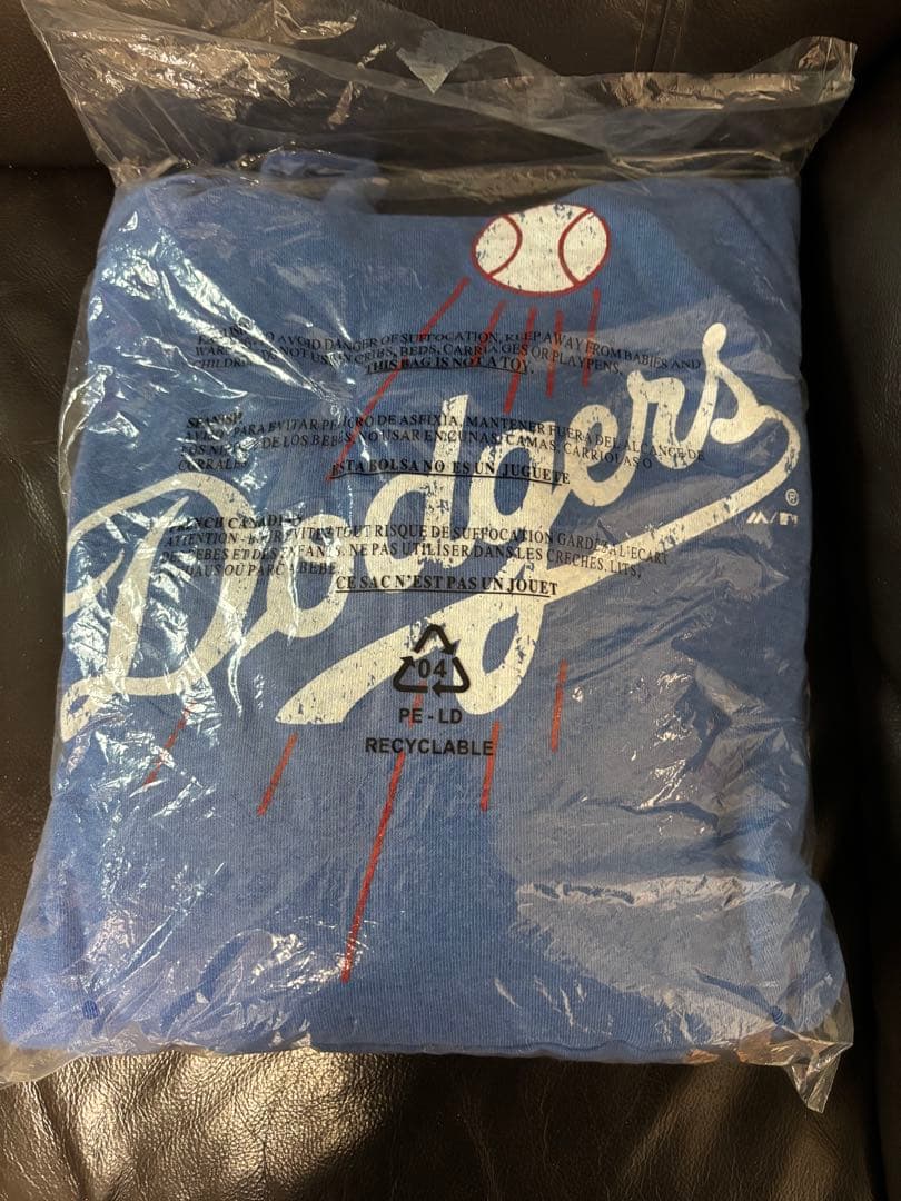 【新品】MLB公式　ドジャース大谷翔平　パーカー