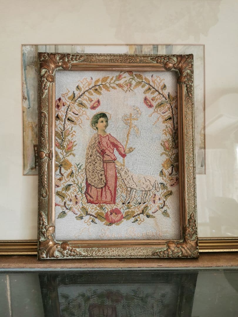 アンティーク バプテスマの聖ヨハネと羊と薔薇 ニードルポイント 手刺繍 額付