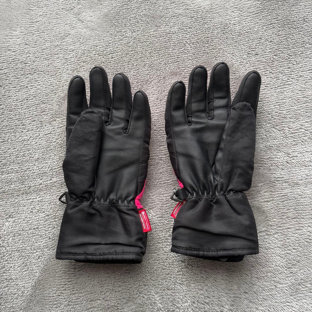 スキーウェア上下セット　手袋つき