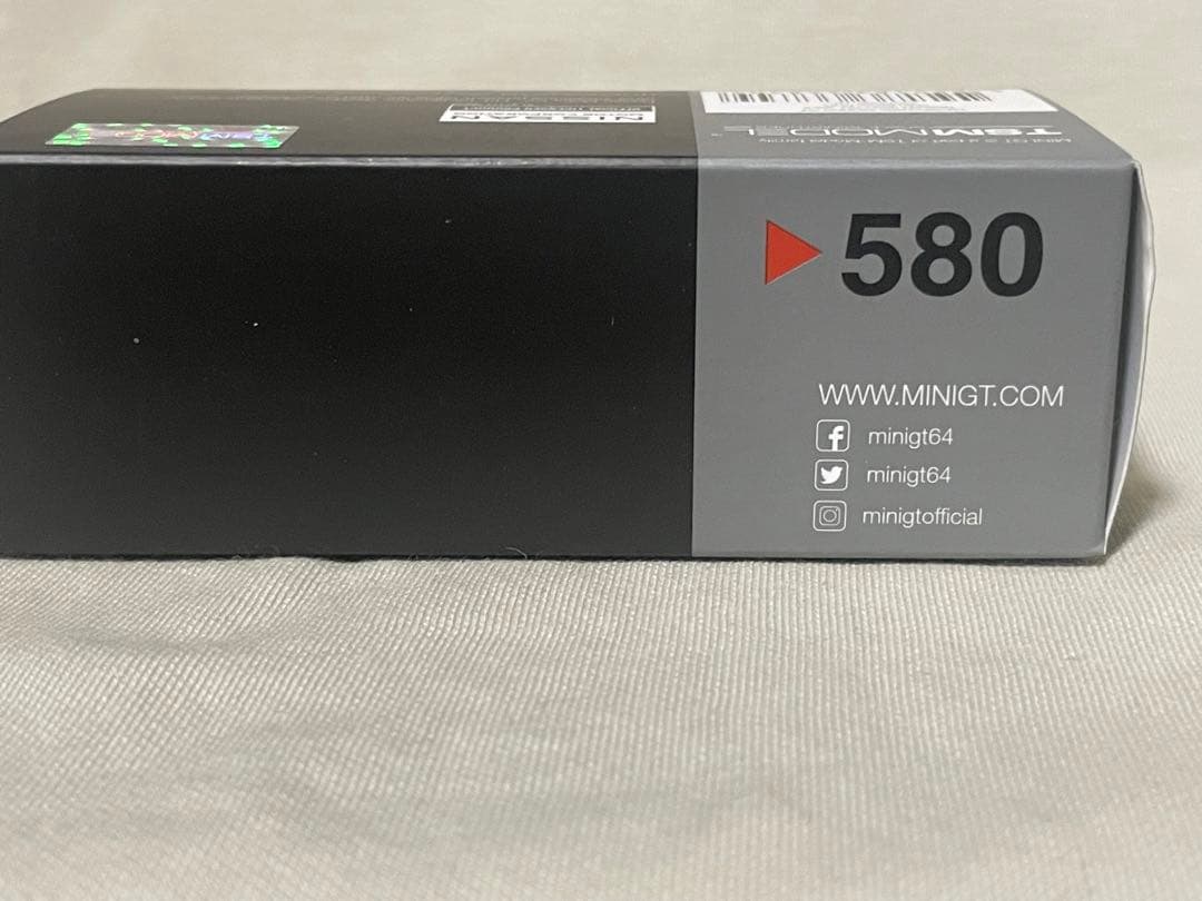 MINI GT NISSAN 35GT-RR Ver.2 ゴールドシリーズ