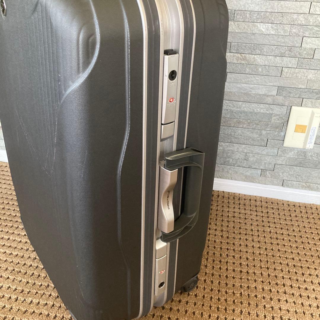 お値下げ中　PROTECA スーツケース　日本製　中古品