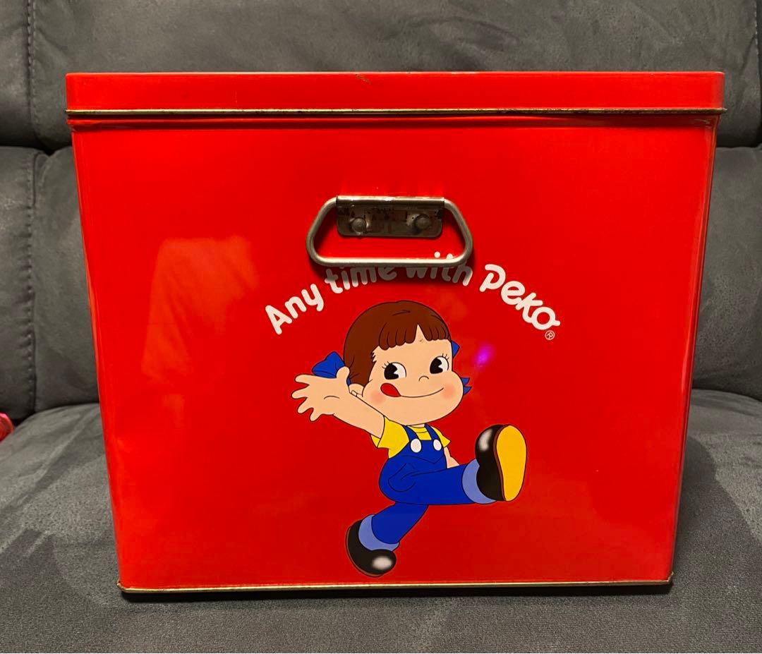 ペコちゃんブリキ缶　美品