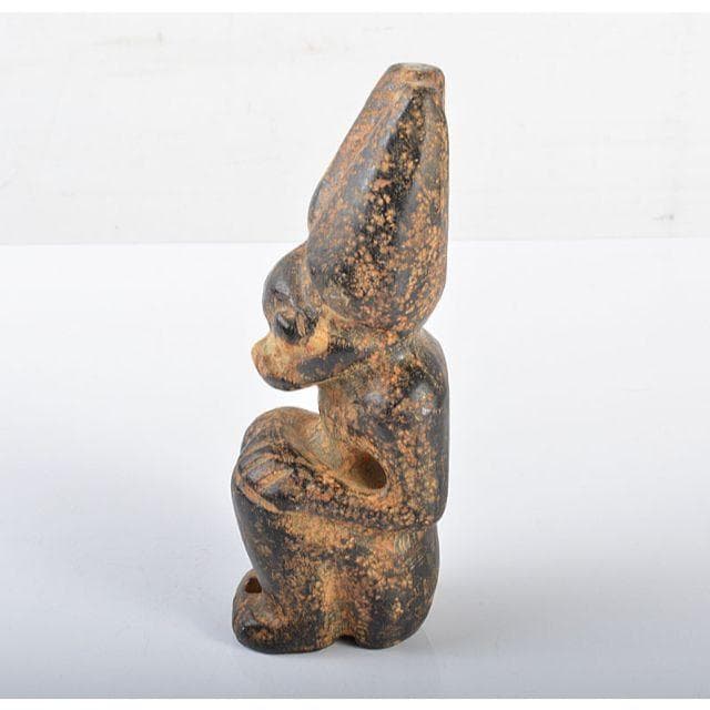 玉石寿山石彫刻　兎　置物