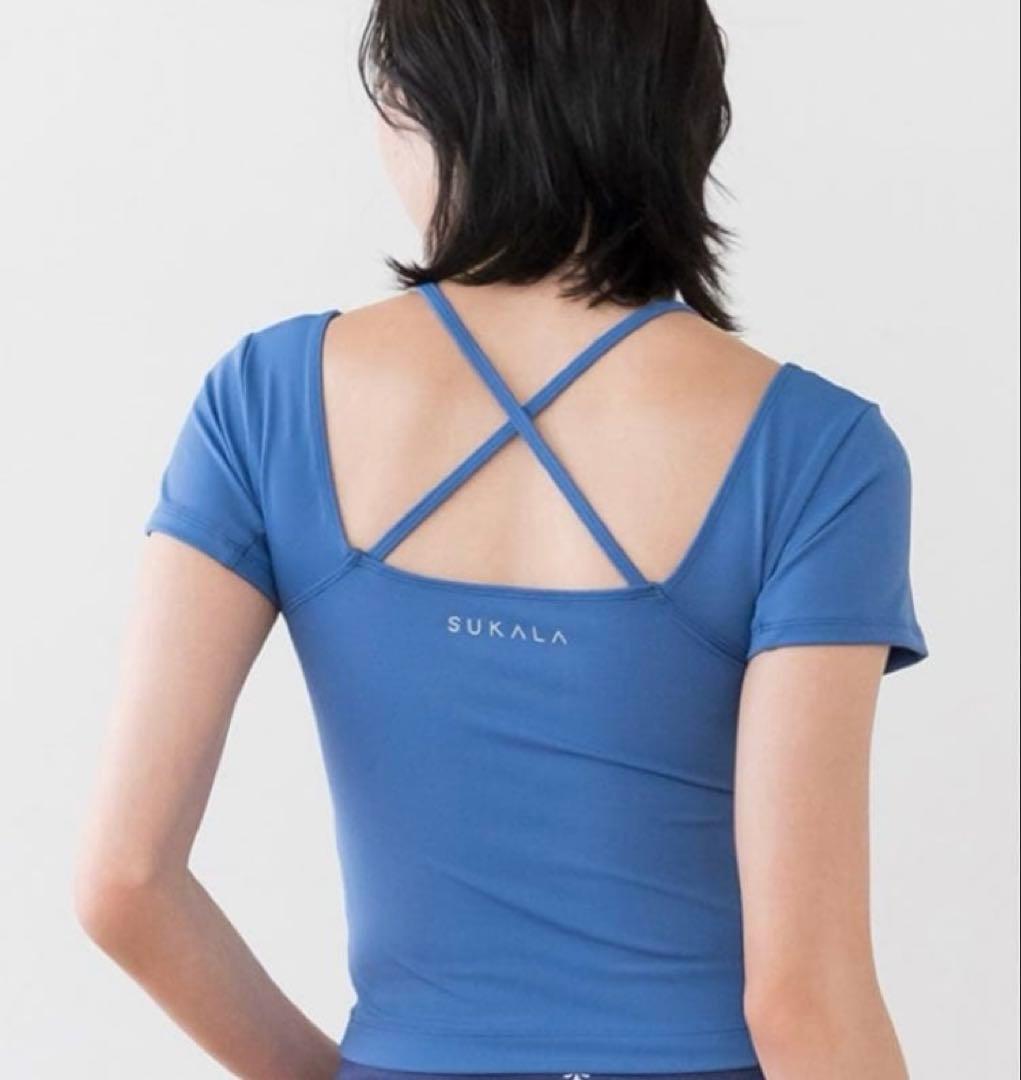 LAVA 【SUKALA】スカーラ　カップ付きオープンネックTee M ブルー