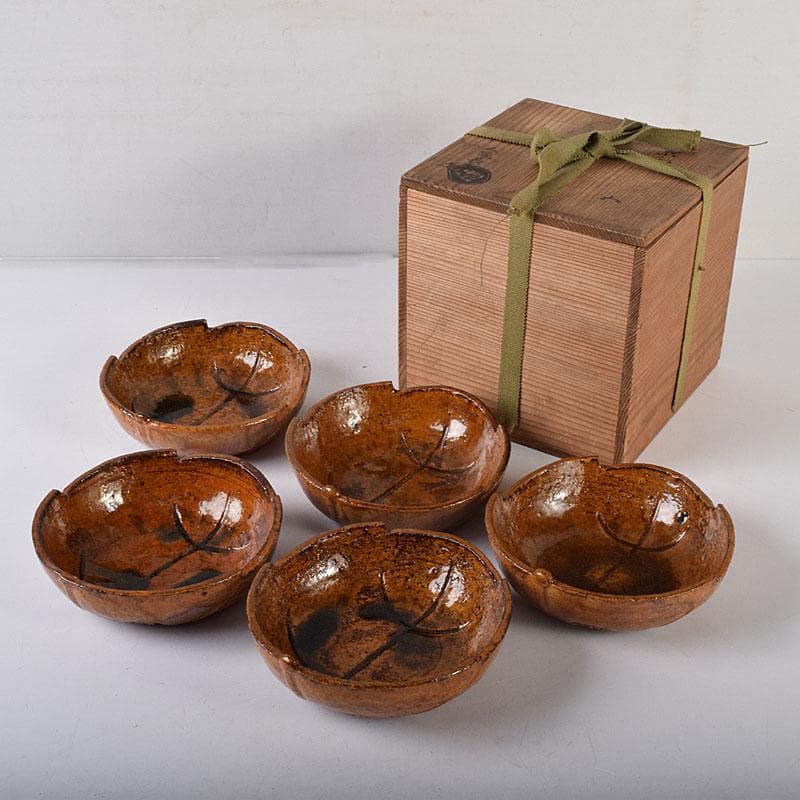 和食器　大樋焼　大樋長楽造　飴釉　柏葉　向皿　5客　共箱　M　R8141