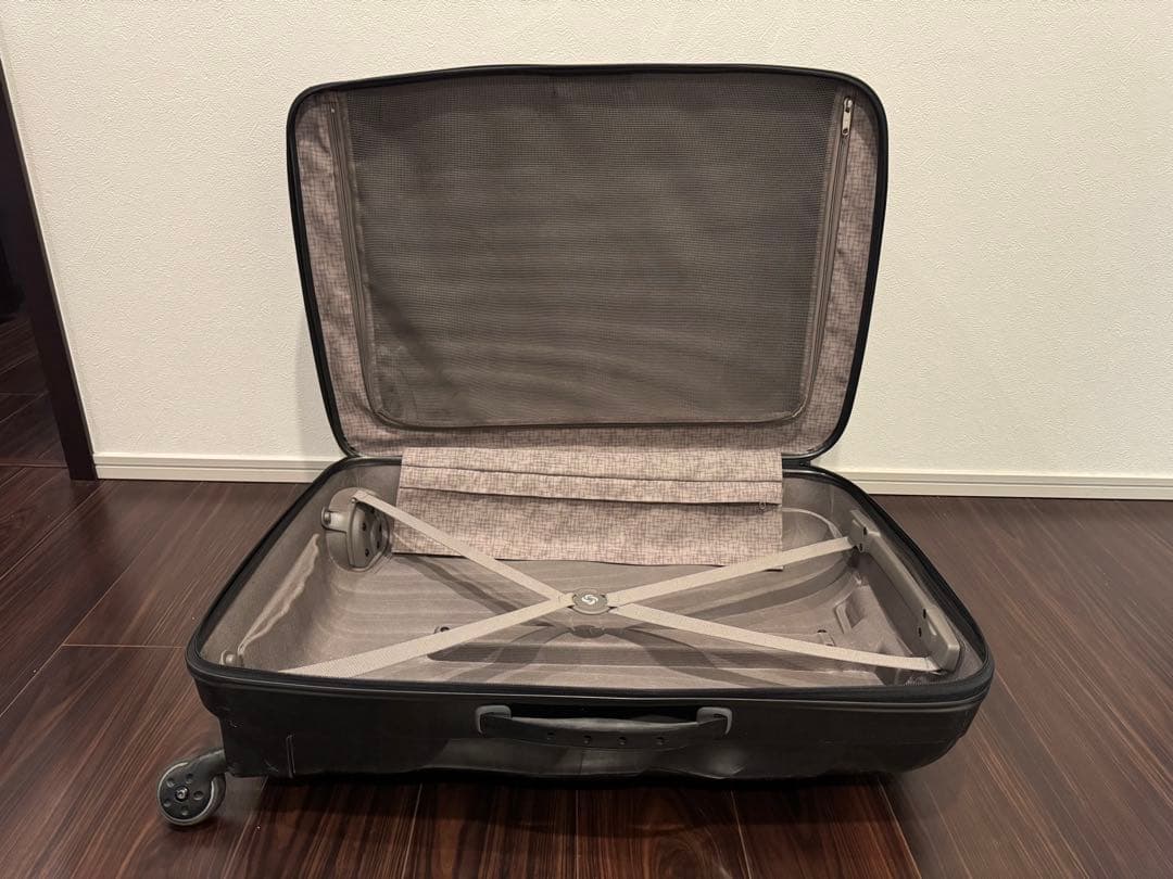 サムソナイトコスモライト75 94L 黒