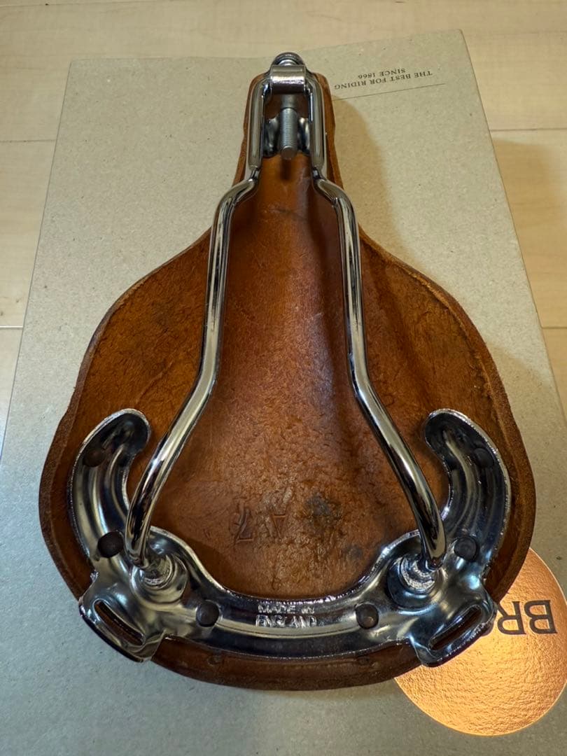 Brooks Swiftブラウンレザーサドル