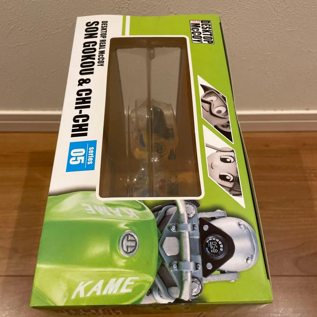 新品未開封ディスクトップリアルマッコイ05孫悟空 & チチ フィギュア