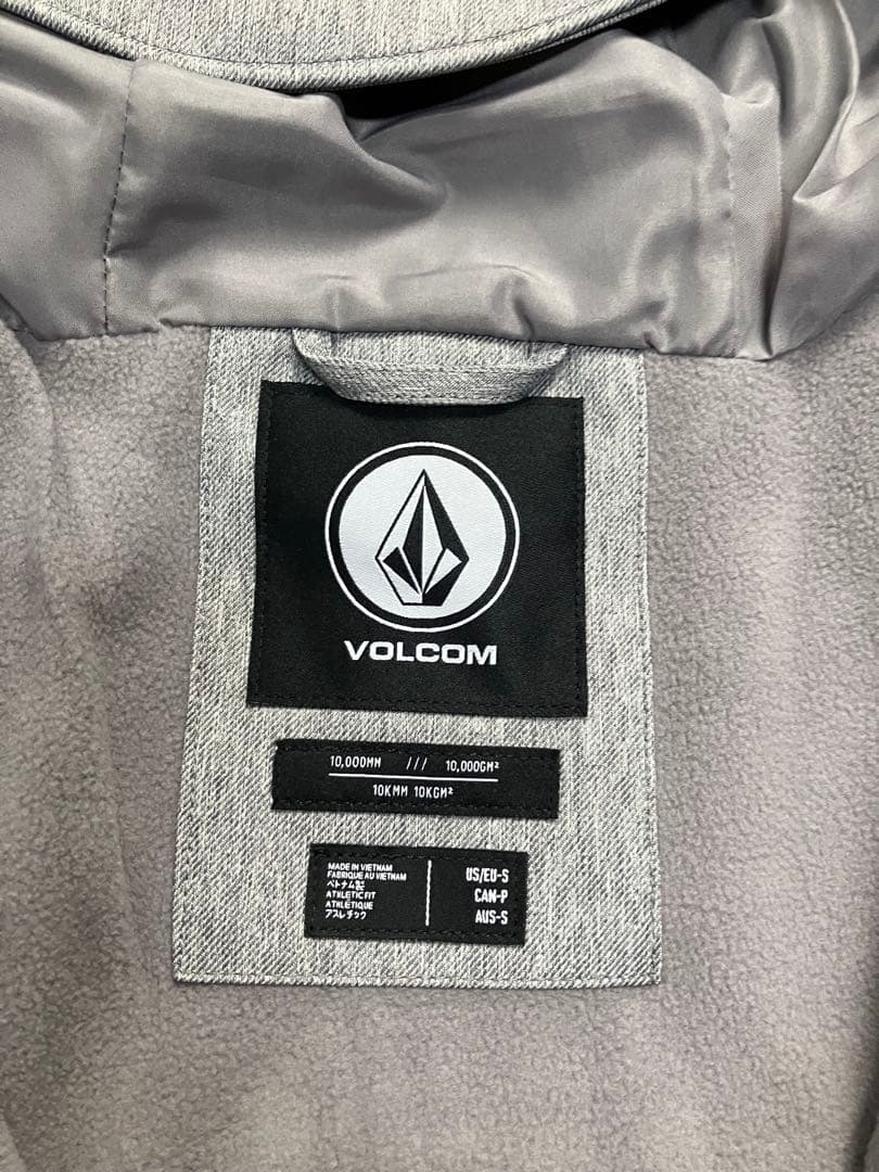 未使用　ボルコム　ヴォルコム　スノボウェア　ジャケット　メンズ　S　アウター