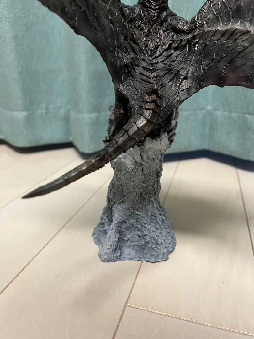 初期版　鋼龍クシャルダオラ　フィギュア　モンスターハンター クリエイターズモデル