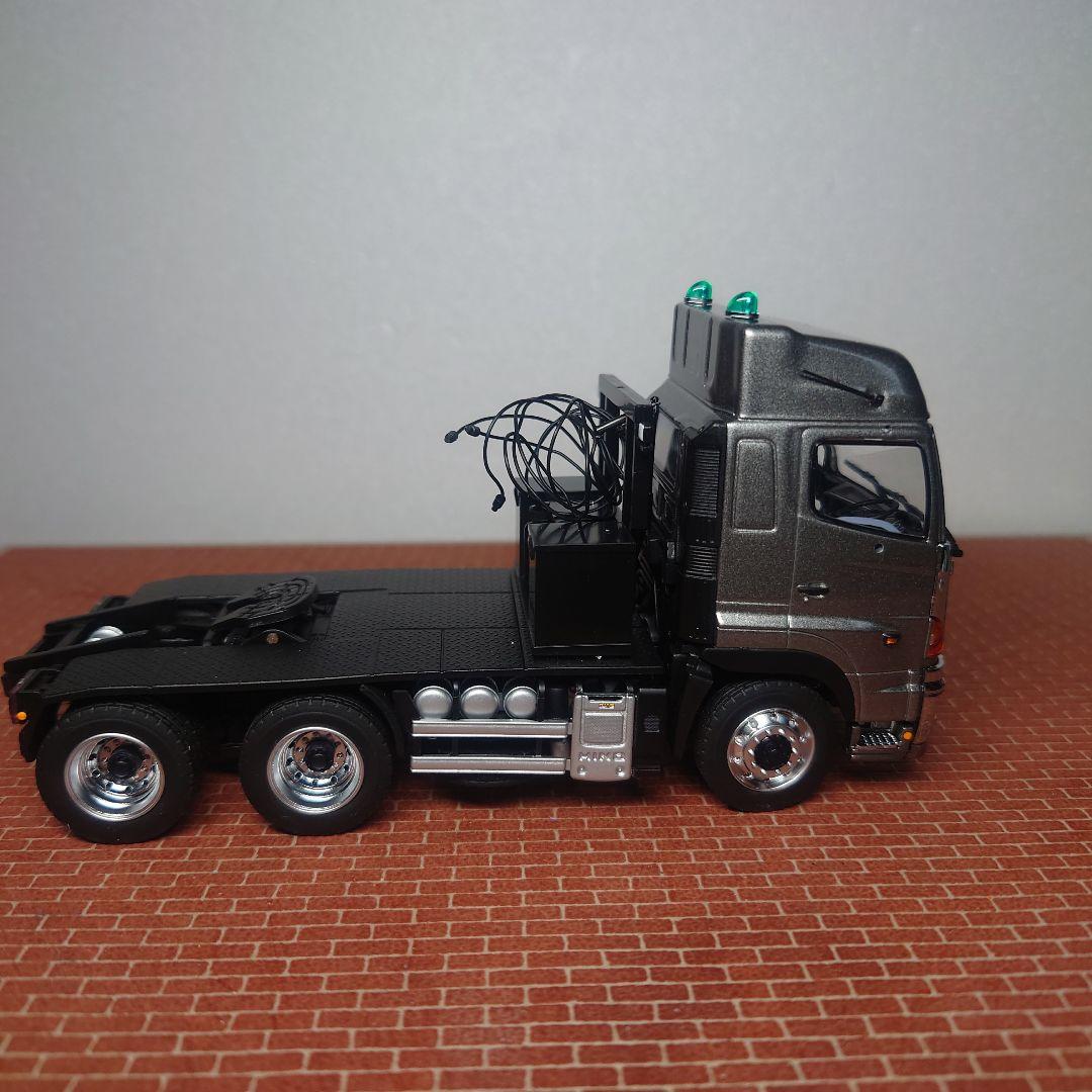 日野プロフィア 16輪トレーラー 自動あゆみ付(1/50) トラック HINO