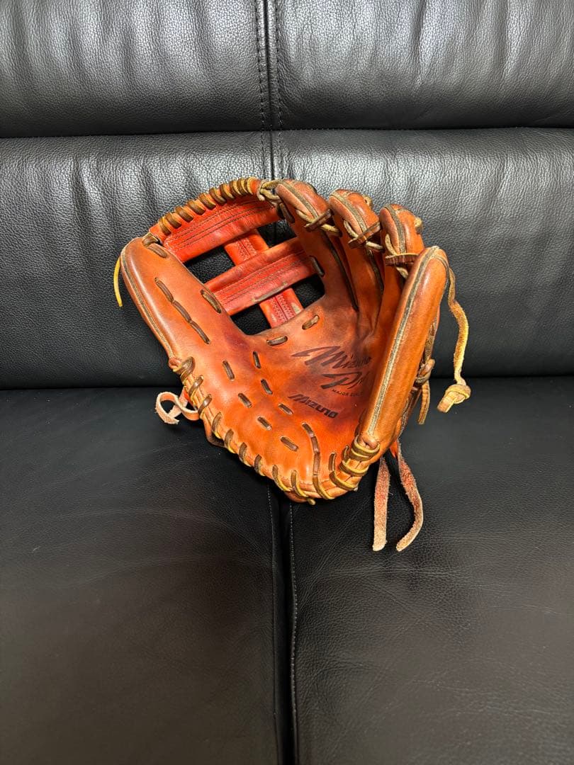 C*n様 ミズノプロ硬式内野手用グラブ