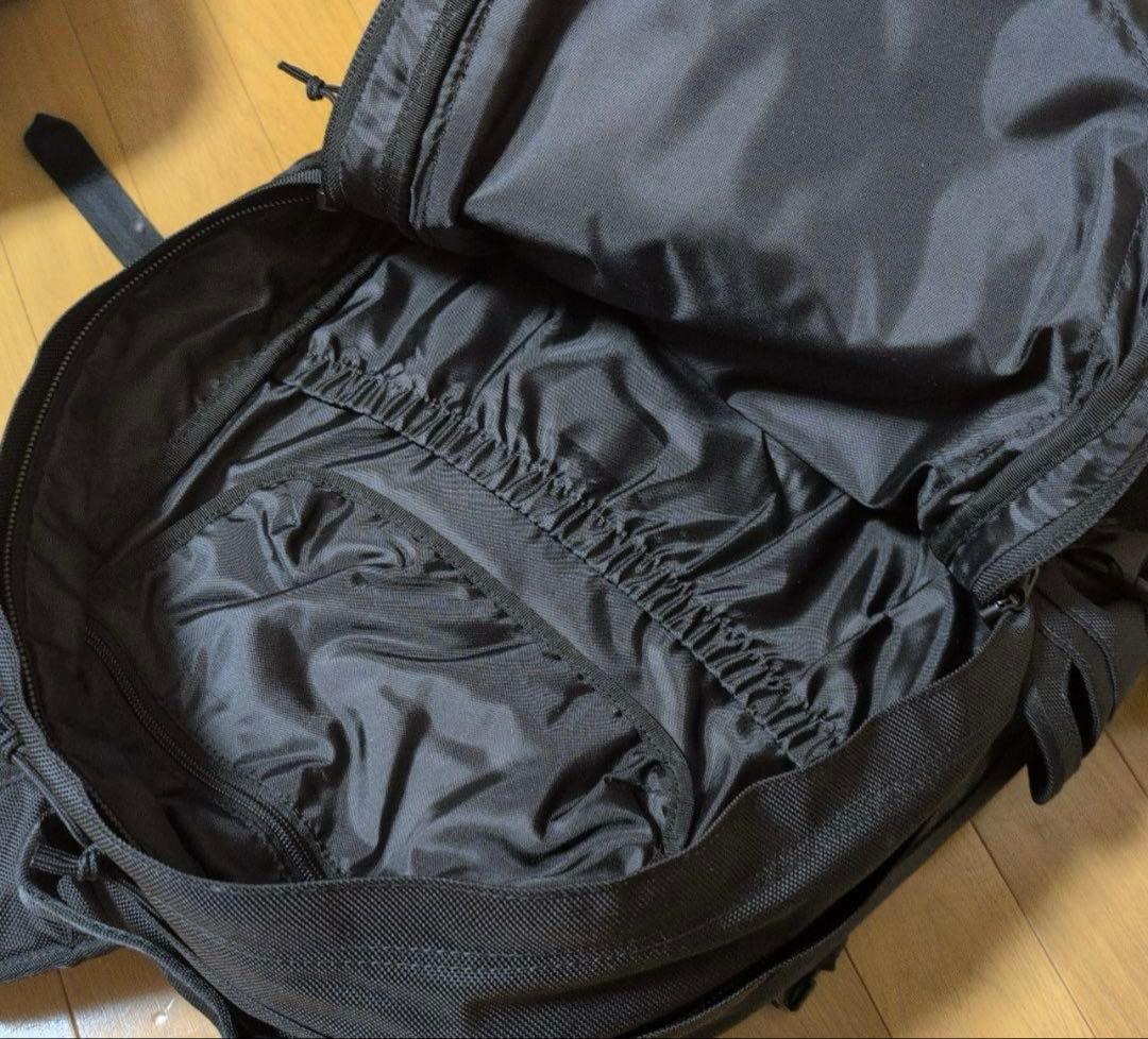 New Era 35L リュック 大容量