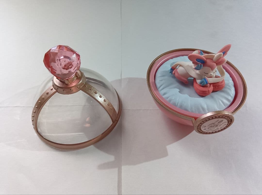 コンプリートセット　イーブイ&フレンズ Dreaming Case　ピカチュウ付