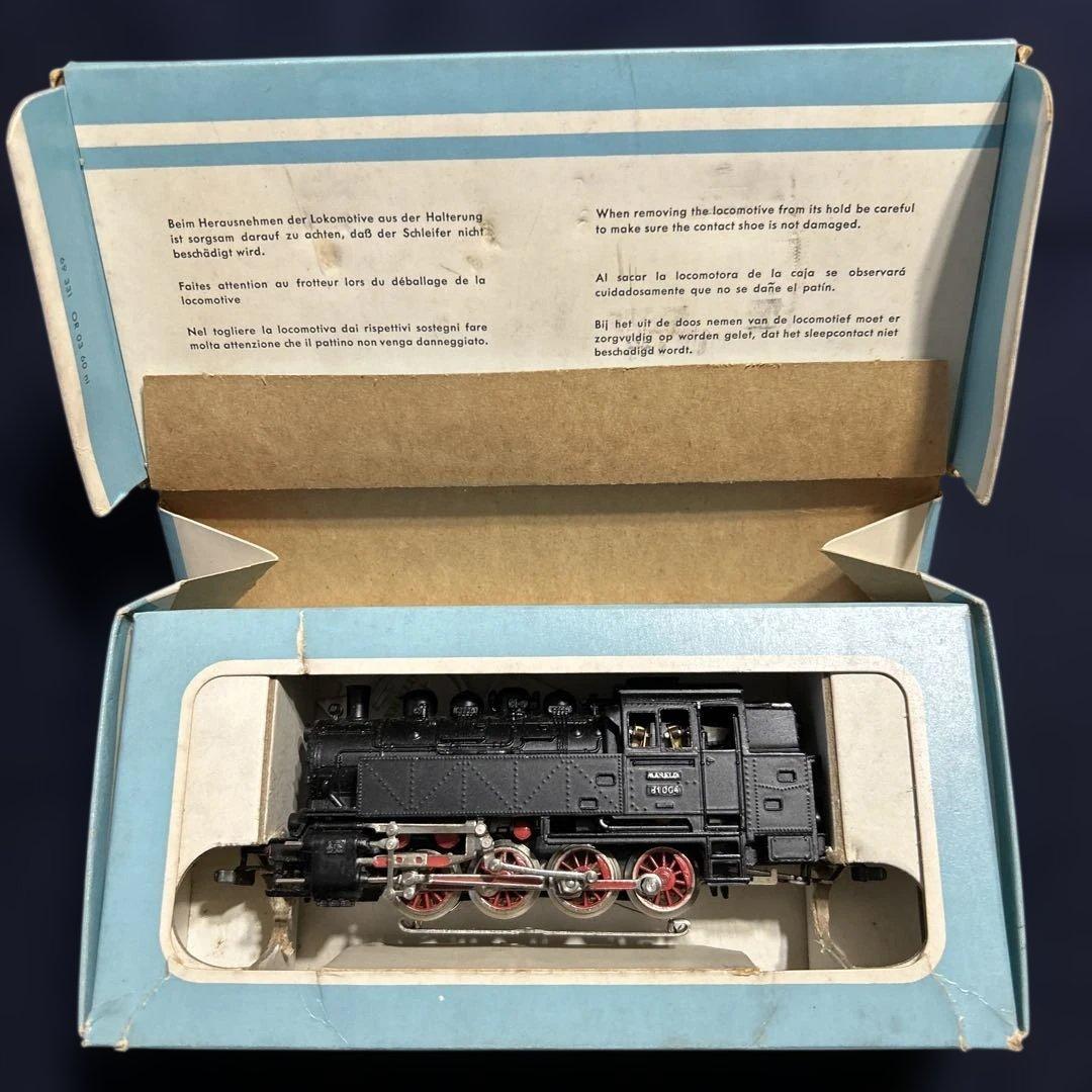 MARKLIN メルクリン3031ドイツ国鉄BR型タンク式蒸気機関車HOゲージ他