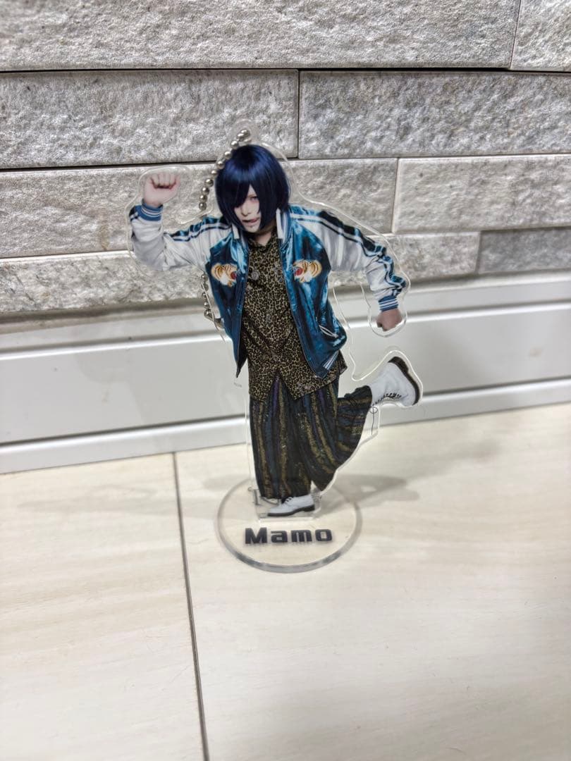 R指定マモさんのアクリルスタンド