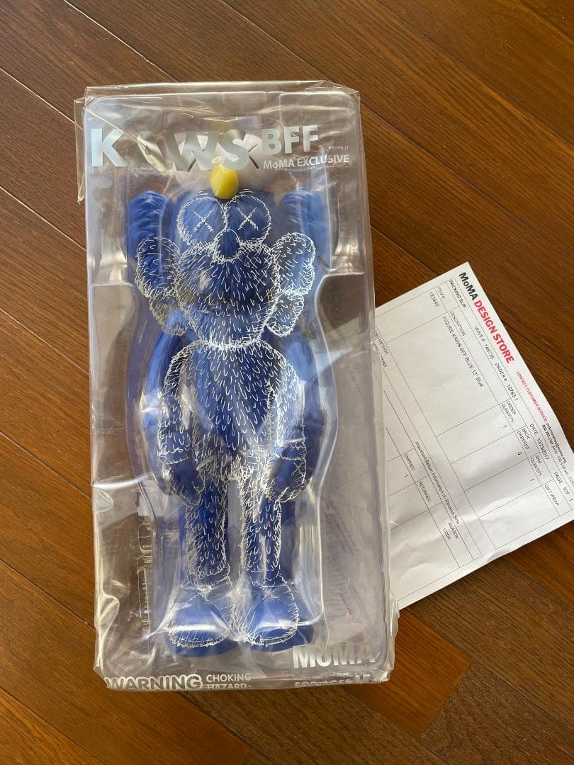 KAWS BFF MoMA EXCLUSIVE BLUE カウズ　新品未開封