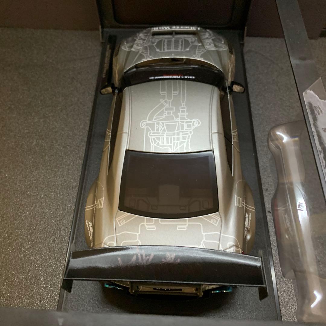 85✴︎ 美品 GT-R R35 LBWK リバティウォーク 1/18ミニカー