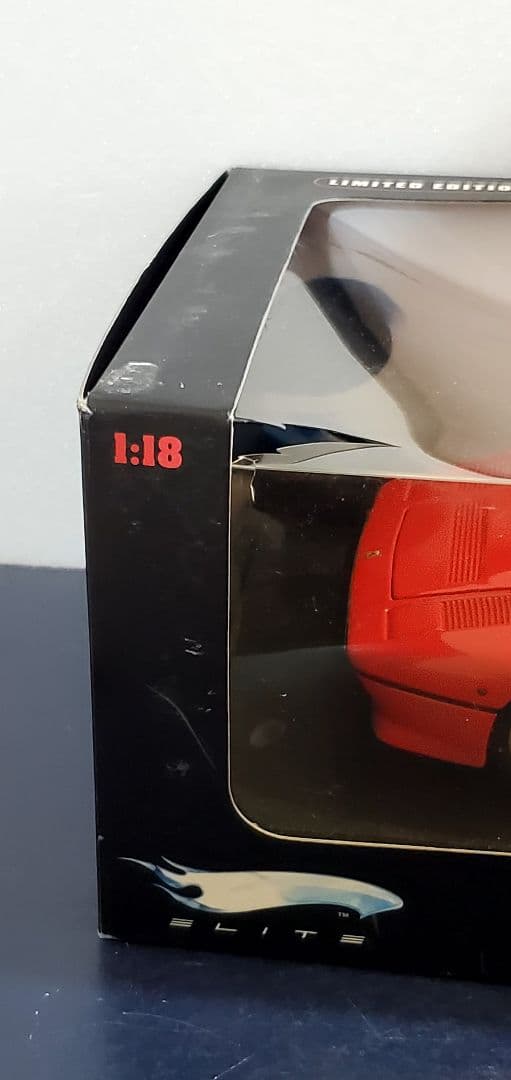 【希少品】　ホットウィール 1/18 フェラーリ 288GTO エリート