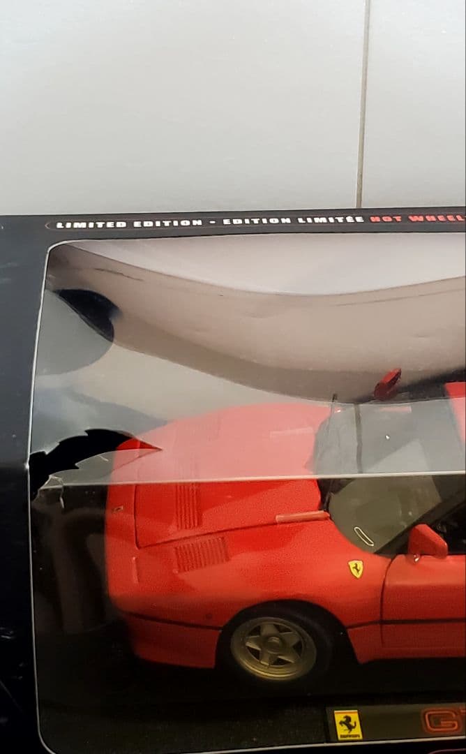 【希少品】　ホットウィール 1/18 フェラーリ 288GTO エリート